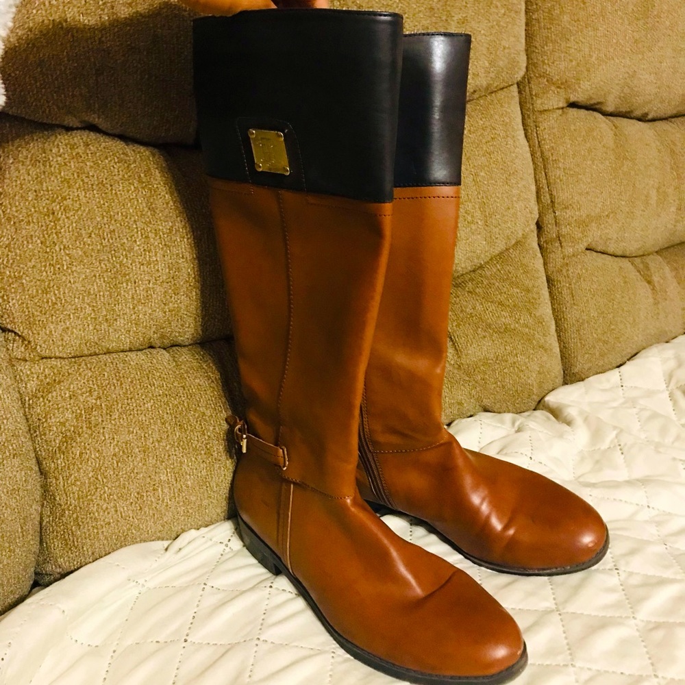 Women’s boots T.H